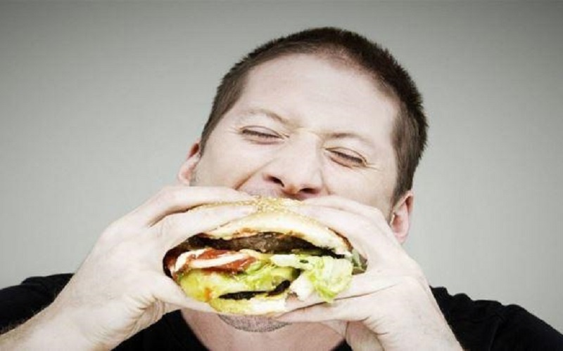 خدعة بسيطة جدا للدماغ للشعور بالشبع