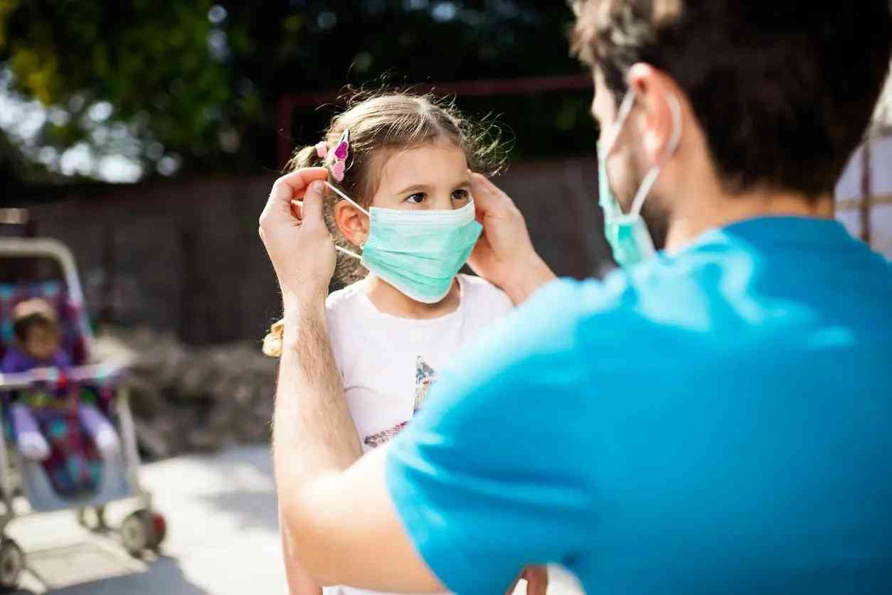 الوفاة بكورونا نادرة بين الاطفال