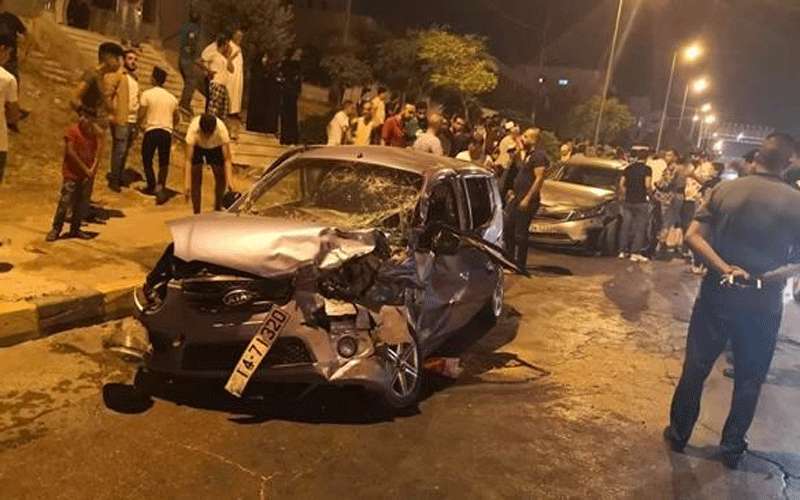 9 إصابات بتصادم على شارع الاستقلال