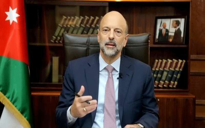 الرزاز يعرض اثر إجراءات التعامل مع