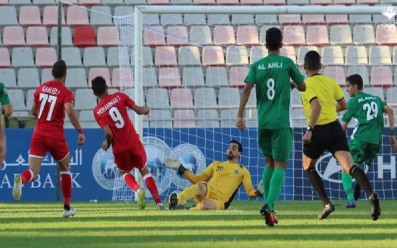 500 دينار غرامة الصورة الجماعية للأندية