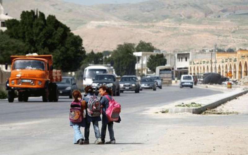 دراسة عن بعد في 50 مدرسة