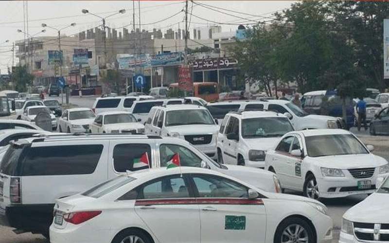 بحث مطالب سائقي السفريات الخارجية بالرمثا