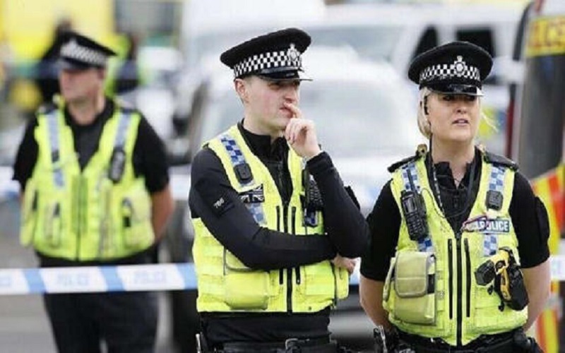قتيل و7 مصابين بحادث طعن في