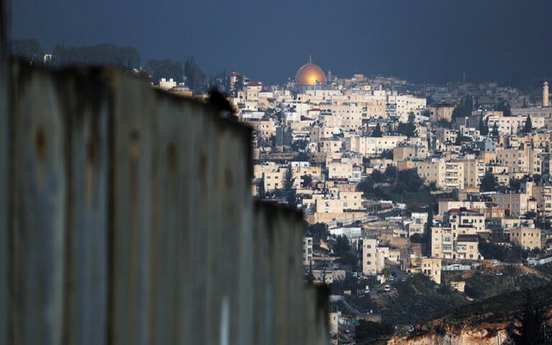 الاتحاد الأوروبي يحذر صربيا من نقل