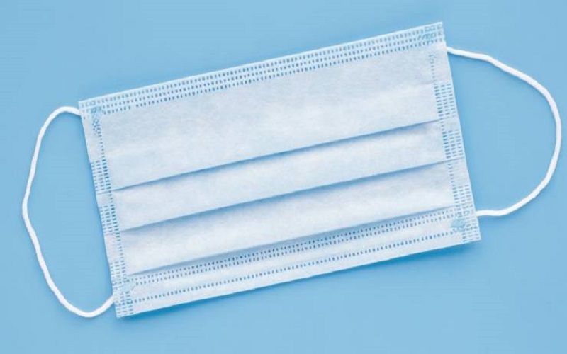 هذا ما يحدث لرئتيك عند ارتداء