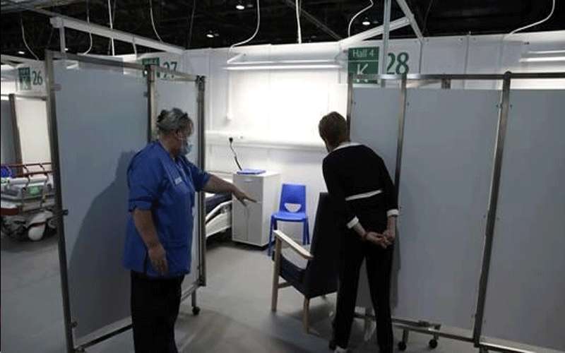 بريطاني يعيش مع كورونا منذ 6