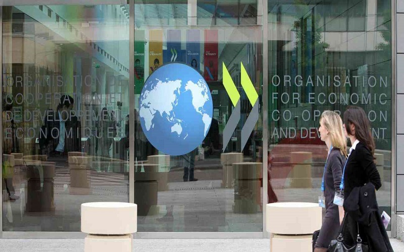 منظمة التعاون الاقتصادي والتنمية تحسن توقعاتها