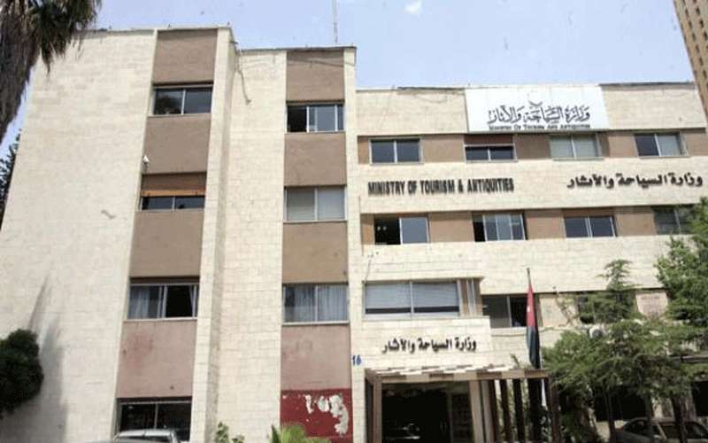 4 إصابات كورونا جديدة في وزارة