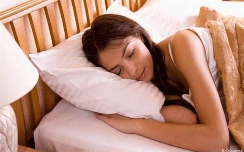 دراسة تؤكد الدور الحيوي للنوم في
