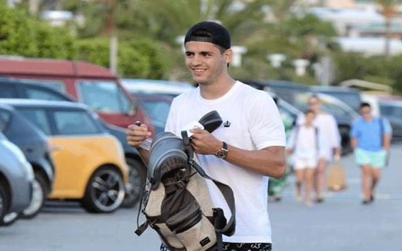 موراتا يصل تورينو لإتمام التعاقد مع