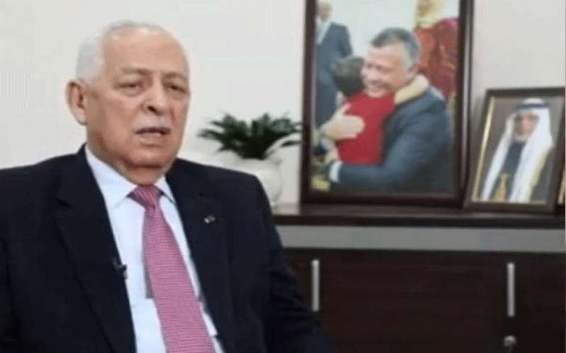 العيسوي ينقل تعازي الملك إلى عشيرة