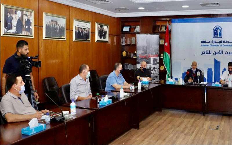 تجارة عمان تتبنى مطالب قطاعات الافراح