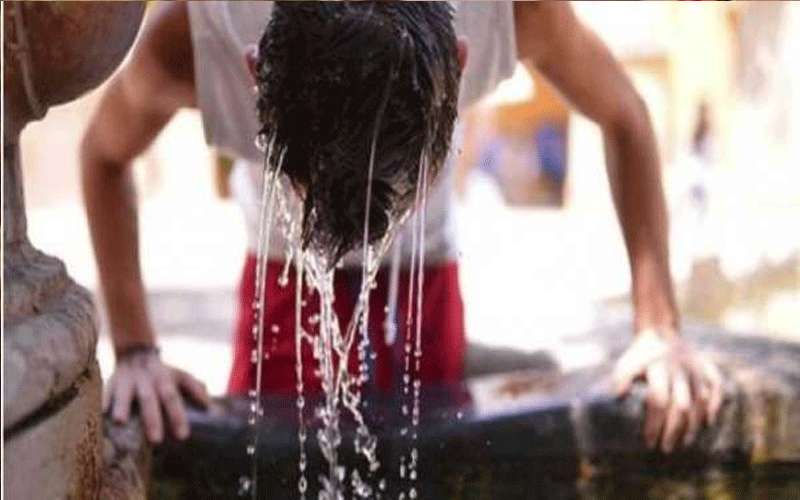 كتلة هوائية حارة نسبيا تؤثر على