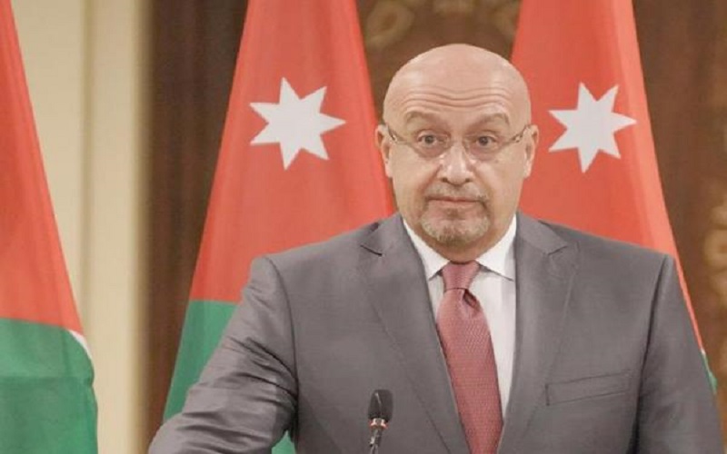 وزير المياه يؤكد اهمية التعاون مع