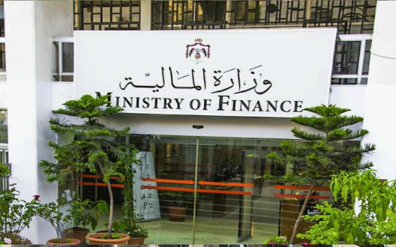 ارتفاع عجز الموازنة في الأردن