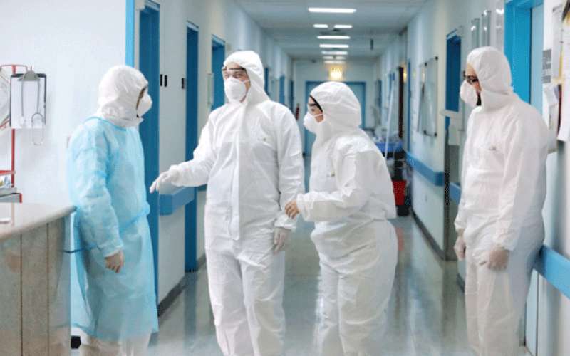 إدخال حالتين مشتبه بإصابتهما بكورونا لمستشفى