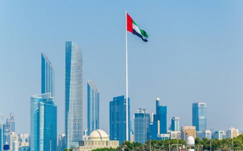 الإمارات: 3 وفيات و995 إصابة جديدة