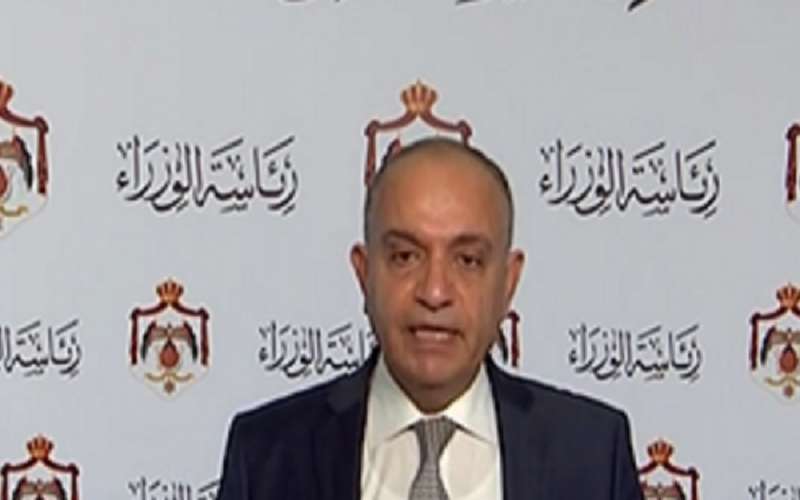 العضايلة: اعادة فتح المساجد والكنائس وصالات