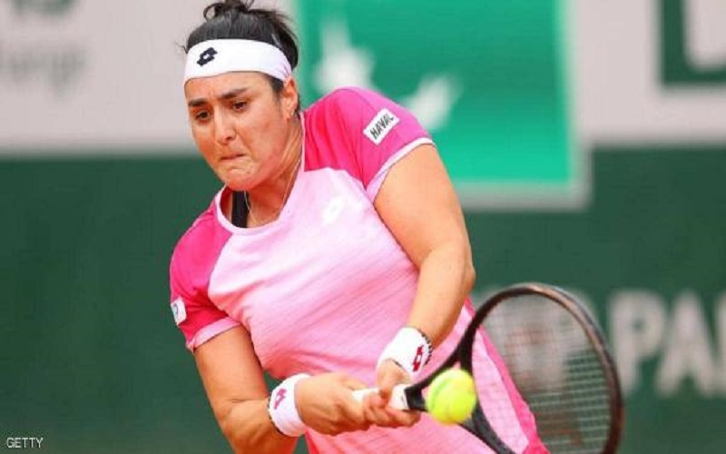 لاعبة عربية تدخل التاريخ على أراضي