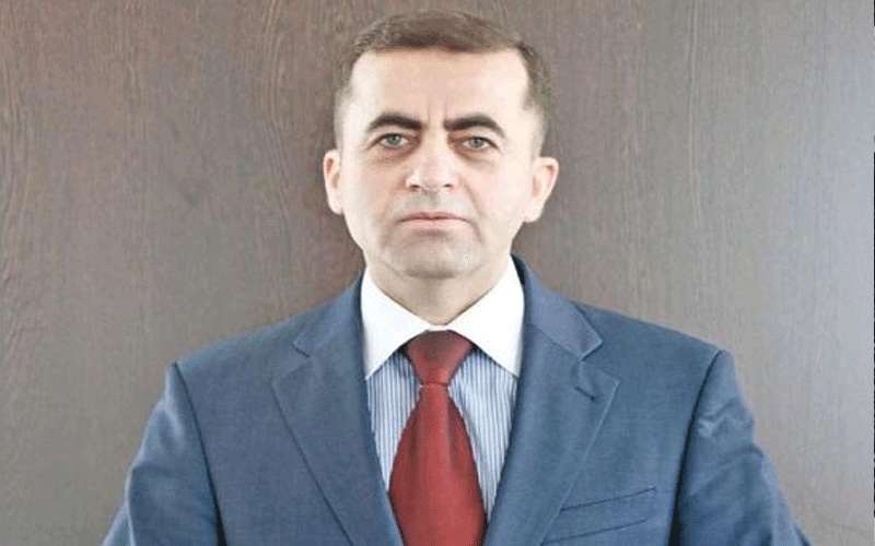 الكيلاني يستقيل من الملكية