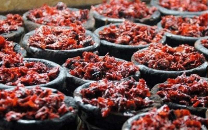 تحويل مالك مصنع معسل بالزرقاء الى