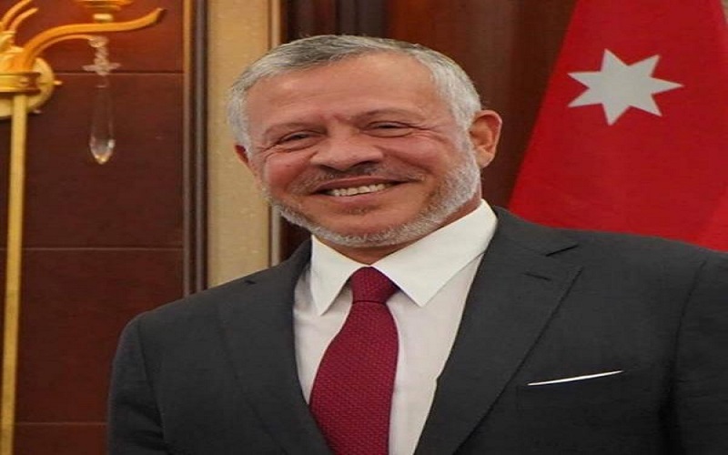 الملك للخصاونة: الصحة أولوية ويجب تكريس