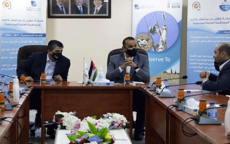 مذكرة تعاون لمنع تكهرب الطيور المهاجرة