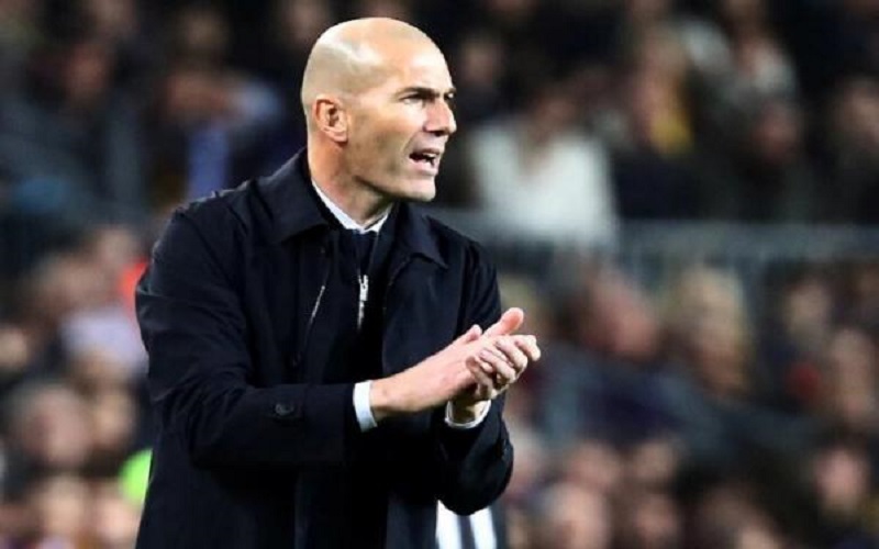 زيدان: لا أعرف شيئا عن ضم