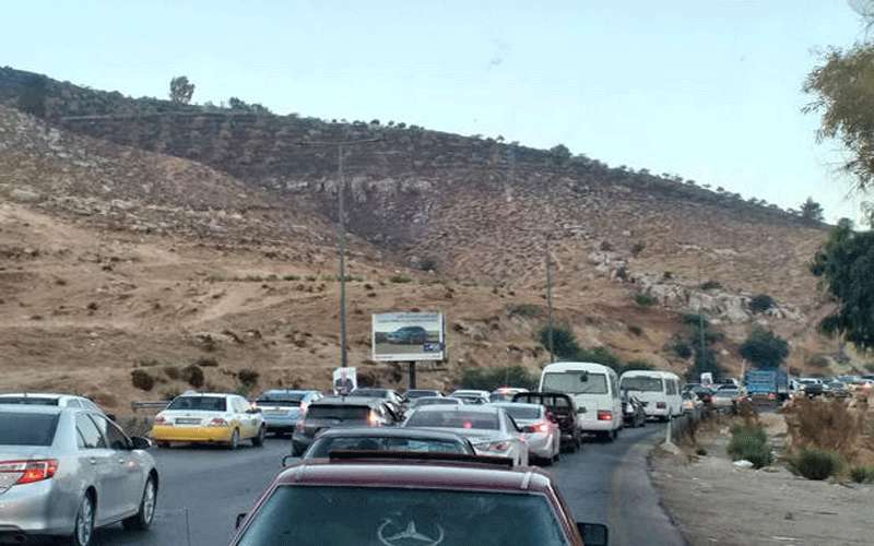 ازمة سير خانقة على طريق اربد