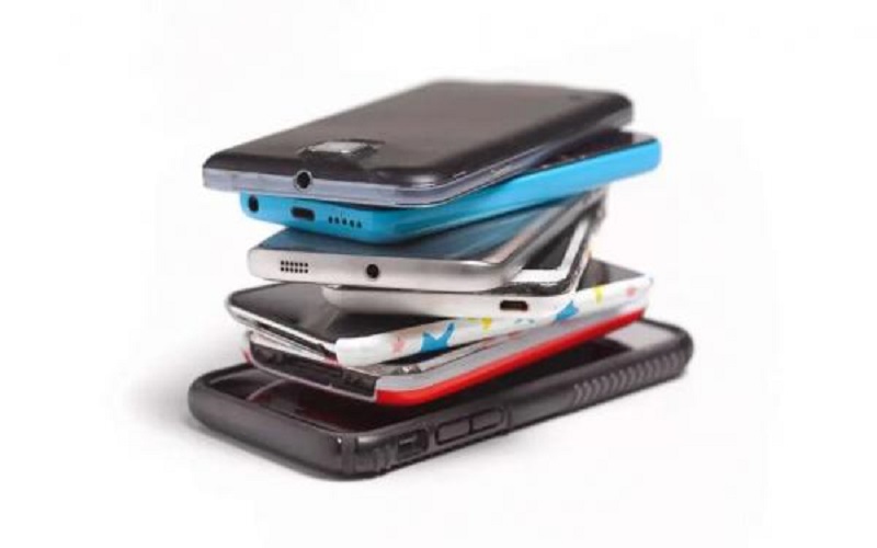 4 استخدامات لأجهزتك الإلكترونية القديمة بدلا