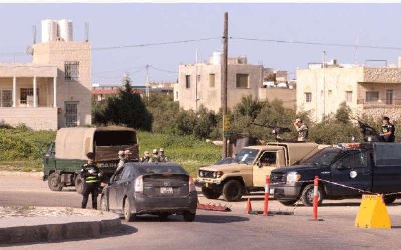 توقعات باقتصار الحظر الشامل على يوم