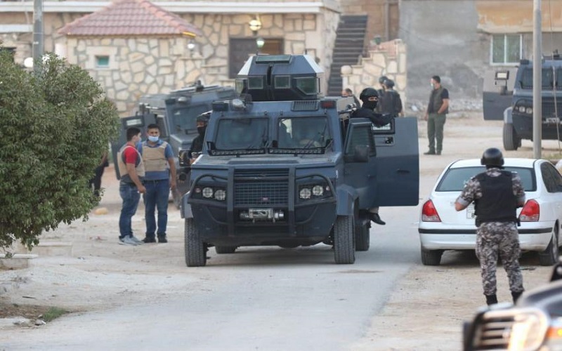 القبض على 142 مطلوبا في ثالث