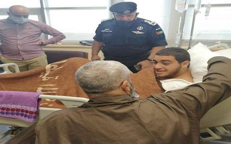 السماح لوالد فتى الزرقاء بزيارته