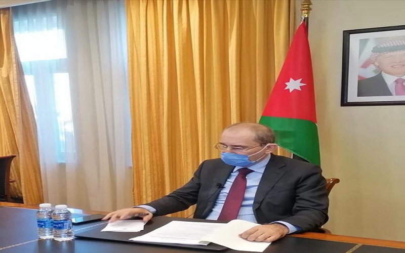 الصفدي يؤكد ضرورة توفير المساعدات الانسانية