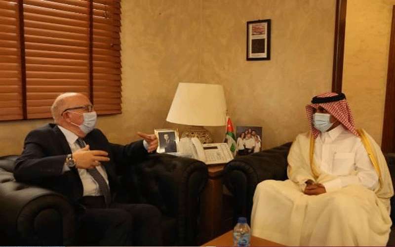 تسهيل الإجراءات أمام المستثمرين القطريين