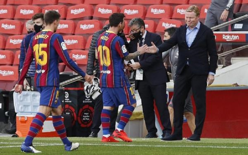 كومان يواجه خطر الإيقاف 12 مباراة