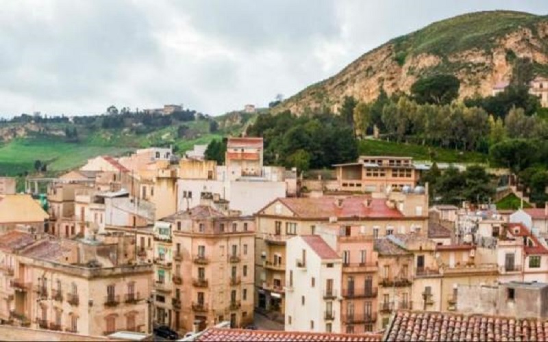 منازل للبيع في إيطاليا .. أرخص