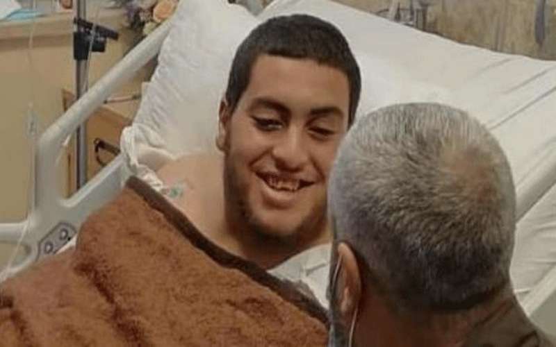 تعليق والدة فتى الزرقاء حول نقله