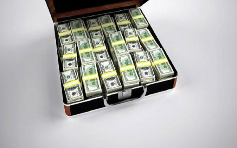 أكثر 7 طرق يهدر معظم الناس