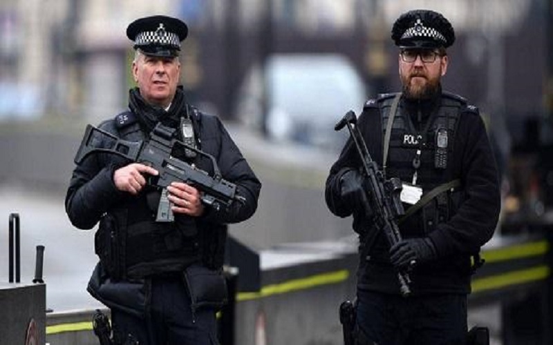 بريطانيا تحذر من ازدياد التهديد الإرهابي