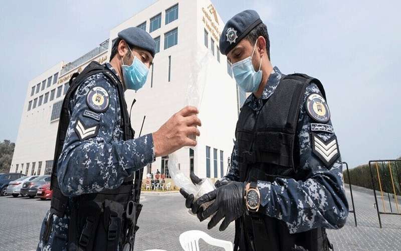 القبض على طبيب مصري دهس زوجته