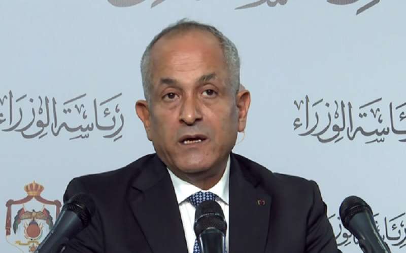 العايد: استئجار مستشفى خاص وبناء 3