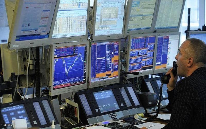 لقاح كورونا يصعد بالبورصات الأوروبية