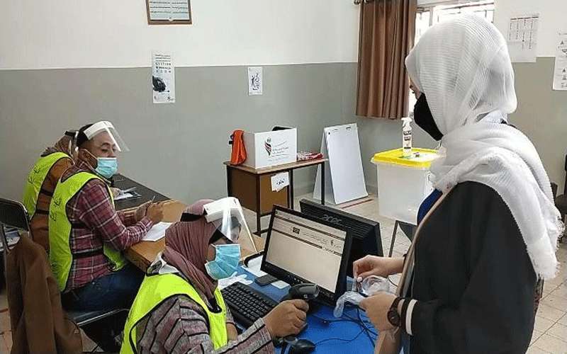 مرشحون ينقلبون على قوائمهم