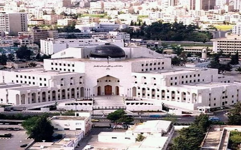 تعليق العمل في محاكم المملكة 10