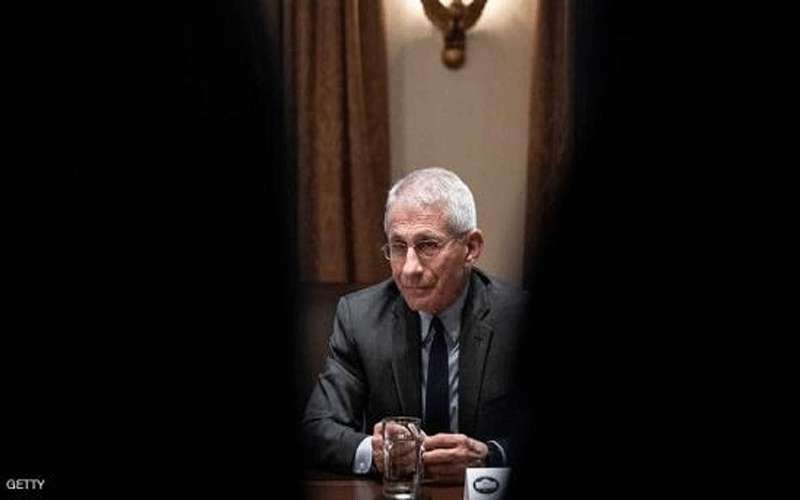 فاوتشي يؤكد قرب إصدار اللقاحات