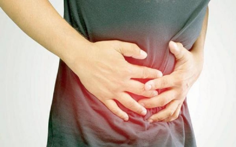 علامة خطيرة تنذر بسرطان الأمعاء