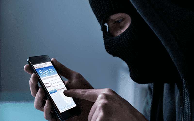 نصائح لحماية هاتفك من الاختراق.. تعرف