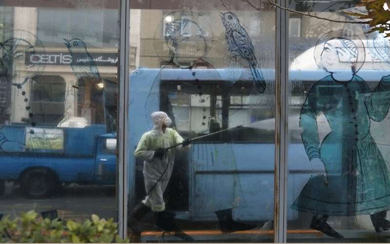 إيران تسجل أعلى معدل قياسي يومي